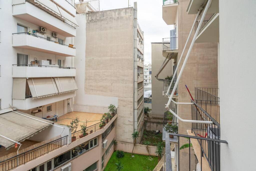 Modernised Athenian Apartment /W 2Br & 2Ba Экстерьер фото